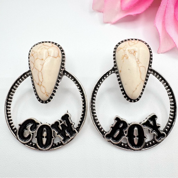 Western Cowboy Hoop Drop Earrings Howlite Southwestern Cowgirl Boho Bohemian - Picture 1 of 7